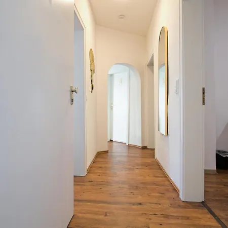 Living La Christal Mit Workspace & Games Апартаменты *